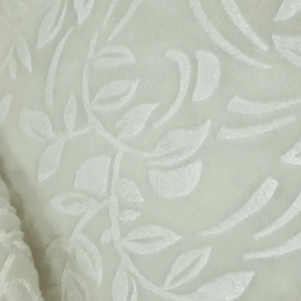 VELOTCBO-WHT-2.webp VELOUR TRIPLE-CROWN BURN-OUT DETAIL FLORAL WHITE