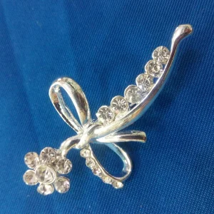 BROACH ROSE SILV